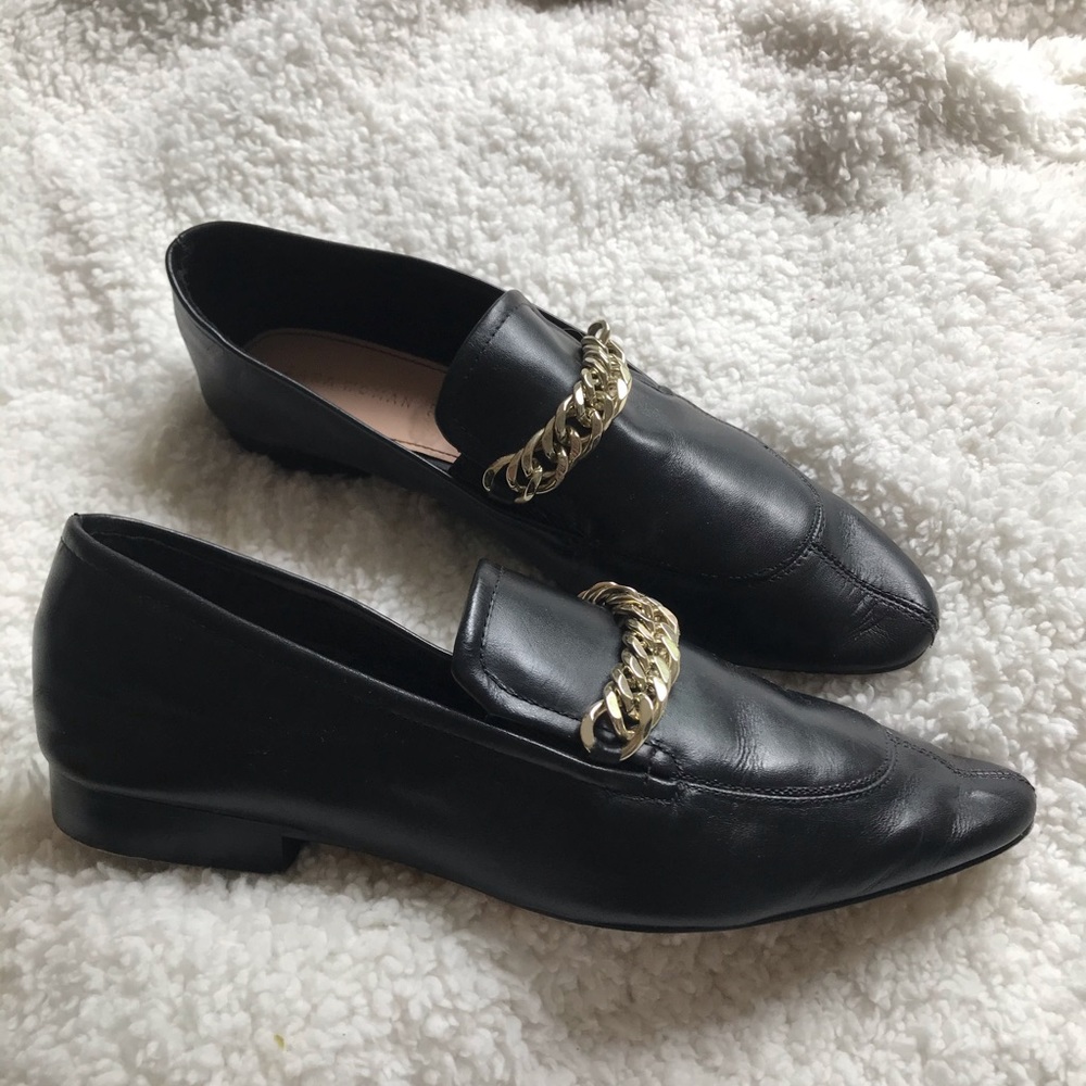ZARA MOCCASINS // LOAFERS